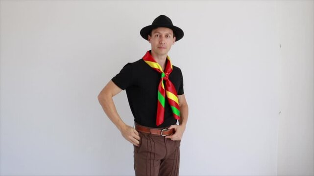 homem ga&uacute;cho 