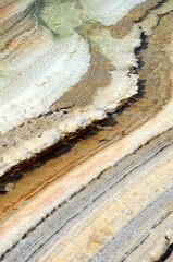 Capas de sal en el Mar Muerto, Jordania