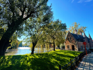 Romantic Facades of Brugge: Exploring Belgium's Medieval Architecture and Picturesque Brick Houses