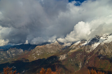 Trekking surrounded by the foliage in Friuli-Venezia Giulia