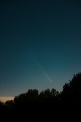 Comet C/2023 A3 (Tsuchinshan-ATLAS) seen over Warsaw, Poland