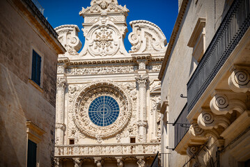 Calle barroca de la ciudad, Lecce, Apulia, Italia,