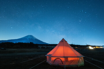 夜明け前のふもとっぱら