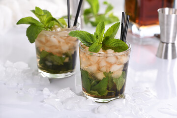 A refreshing mint julep cocktail. Made with bourbon, fresh mint and a hint of sweetness, this is the perfect drink for summer gatherings.