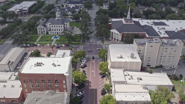 Aerial view of modern urban landscape with residential buildings, streets, and greenery, Thomasville, United States.