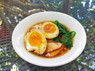 udon soup with eggs