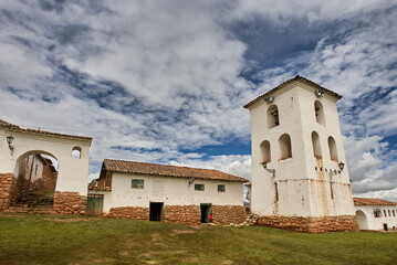Fototapeta premium Chinchero is a picturesque town located in the Sacred Valley of the Incas, about 30 kilometers from Cusco, Peru. Known for its traditional Andean culture, it offers stunning views of the surrounding.