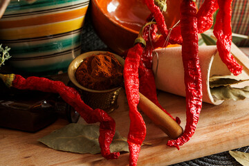 Pimentón, elaboración con pimiento seco de la vera, especie de España