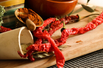 Pimentón, elaboración con pimiento seco de la vera, especie de España