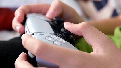 Engaging and thrilling gameplay experience that comes with a modern gaming controller