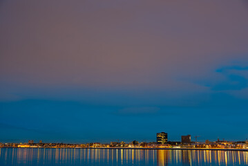 Obraz premium Reykjavi, capital city of Iceland, in night