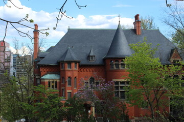 old house in montreal
