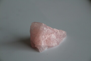 rose quartz white background