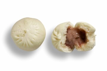 Taro buns are Chinese buns with taro as the main filling and have a unique flavor and texture.