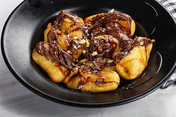 Sweet fried banana withchocolate