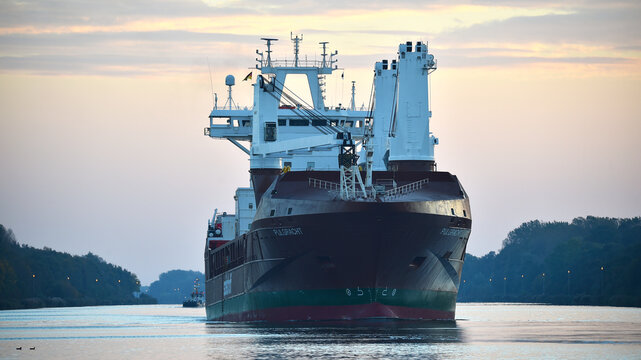 General Cargo Pijlgracht im Nord-Ostsee-Kanal 