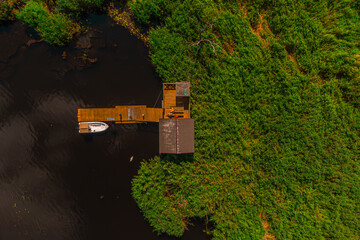A bridge in the middle of nowhere © Przemek Ogrodzinski
