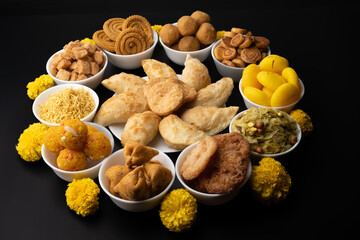 Diwali snacks Diwali faral Festival food items Festival snacks from Maharashtra