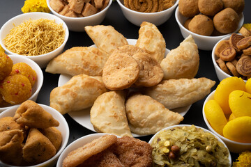 Diwali snacks Diwali faral Festival food items Festival snacks from Maharashtra