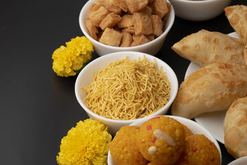 Diwali snacks Diwali faral Festival food items Festival snacks from Maharashtra