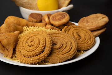 Diwali snacks Diwali faral Festival food items Festival snacks from Maharashtra