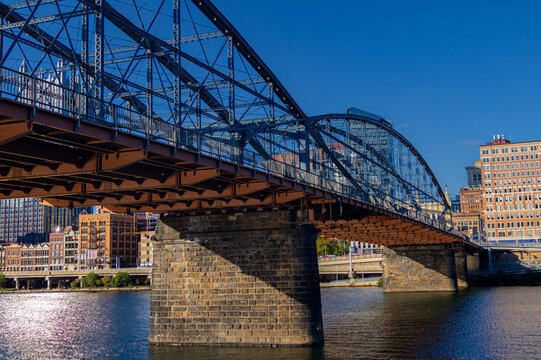 Smithfield Street Bridge and Monongahela river