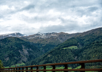 Naklejka premium Berglandschaft der Alpen