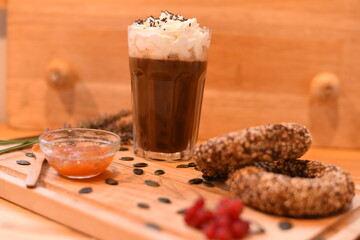 coffe and bagel