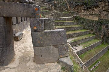 ollantaytambo is a masterpiece of Inca architecture. The enormous stones used to build the fortress and temples were transported from a quarry over 6 kilometers away, across the Urubamba River
