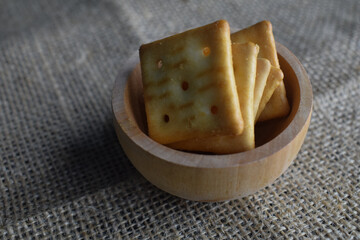 snack biscuits in a wooden bowl