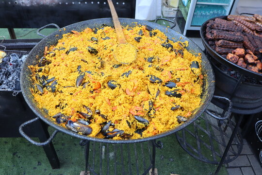 A Delicious Seafood Paella with a Variety of Vibrant Colors that Will Tempt Your Taste Buds