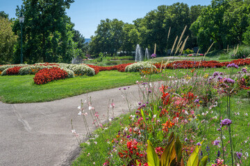 Kur Garden with fountains in Kurpark Oberlaa in Favoriten (10. District) in Vienna, Austria