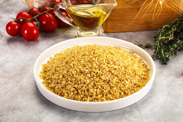 Dry wheat bulgur fow cooking