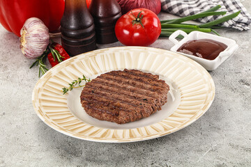Grilled minced beef burger cutlet
