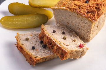 pasztet, żurawina, ogórek kiszony, chrzan, buraczki, jedzenie, pieczone, śniadanie, przepyszny, przekąska, domowe