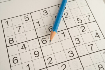 Sudoku puzzle, game to play for keep you brain younger for developing Alzheimer disease in senior patient.
