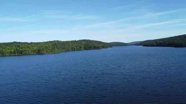 Stunning landscape video of a lake captured by Eli.