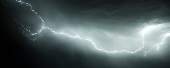 beautiul and dramatic lightning in sky