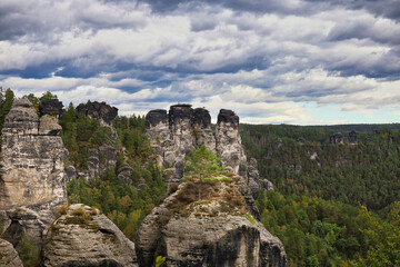 Basteibrücke bei Rathen und Wehlen, Landkreis Sächsische Schweiz Osterzgebirge, Sachsen,...