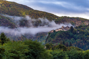 Panorama monti della Valsesia con Sacro monte di Varallo Sesia 