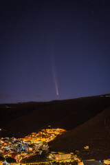 Comet Tsuchinshan Altlas passing for La Gomera at sunset