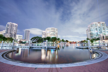 Fort Lauderdale, Las Olas New River night scene