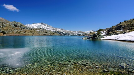 Obraz premium Clear white natural scenery - a serene and pure vision of nature's beauty. This captivating scene features clear skies, white landscapes, and a sense of tranquility that invites you to explore and be 