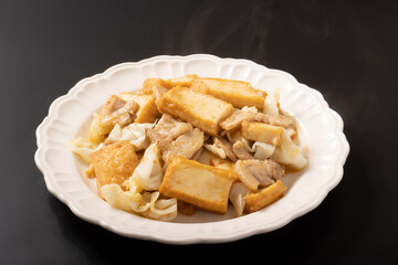 厚揚げと豚肉の味噌炒め
