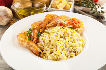 Italian pasta Orzo with prawn