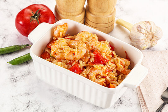 Italian pasta orzo with prawn