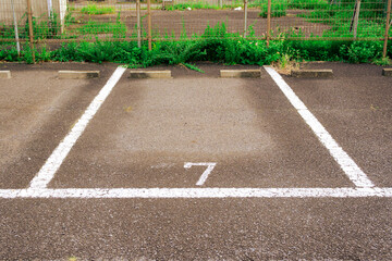 縁起の良い番号の駐車場　No.7