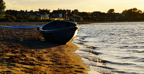 Niebieska łódź © Adam