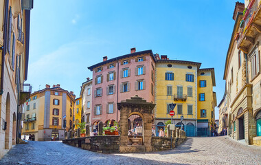 Piazza Mercato delle Scarpe square in Bergamo, Italy
