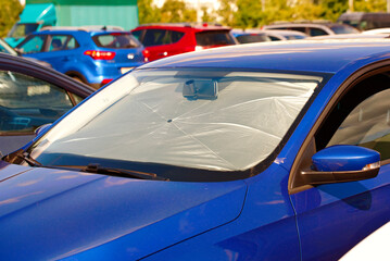 Foldable car windshield sunshade, protect the vehicle's interior from harmful UV rays, enhancing comfort and extending dashboard life. Full coverage protection from sunlight and UV exposure